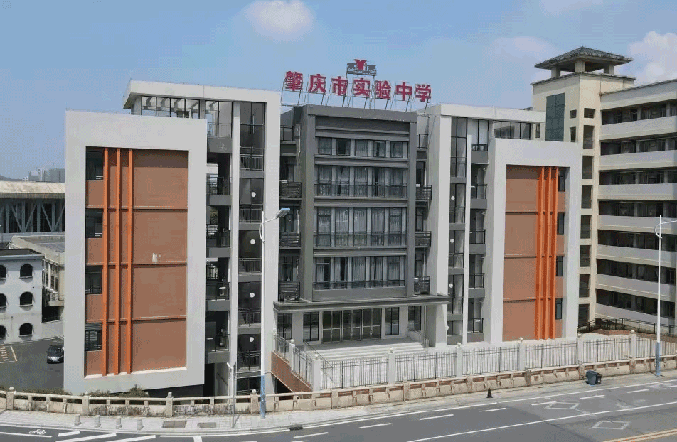 文章附图